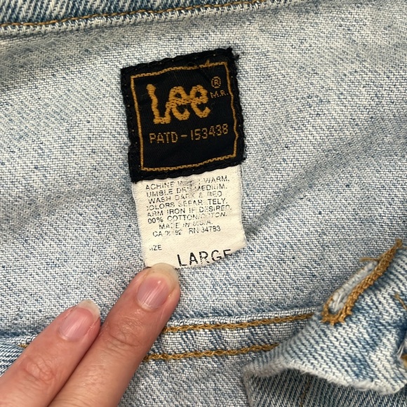 Jean jacket - Picture 2 of 3